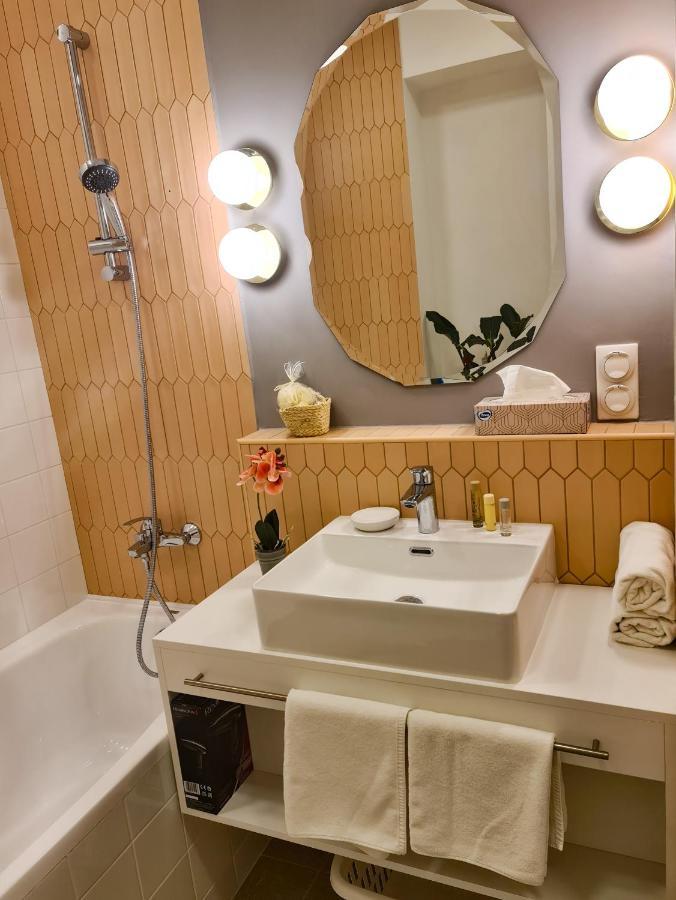 Ditlin Apartmanok Pápa Eksteriør bilde